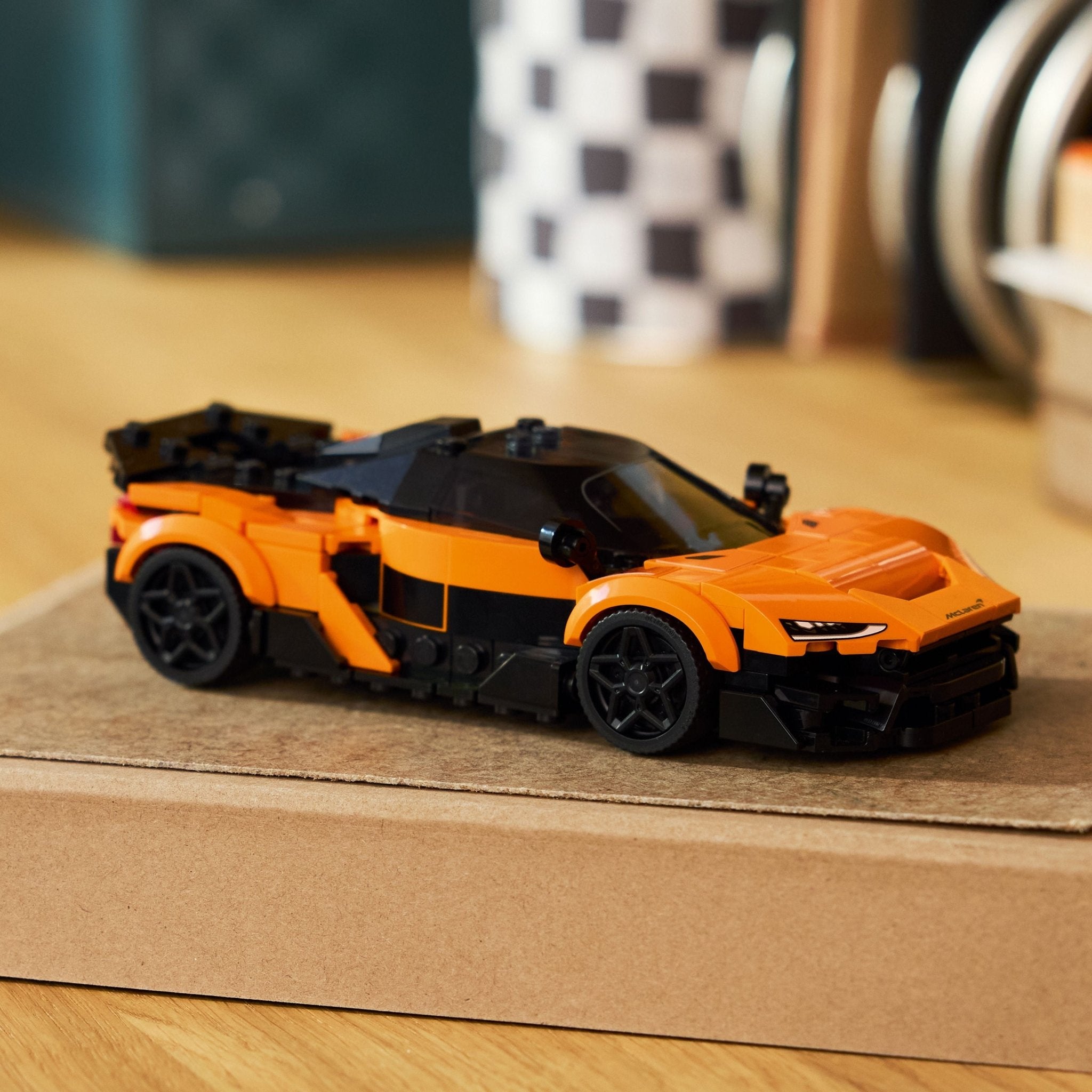 LEGO® Speed Champions McLaren W1 77257 - Image 3