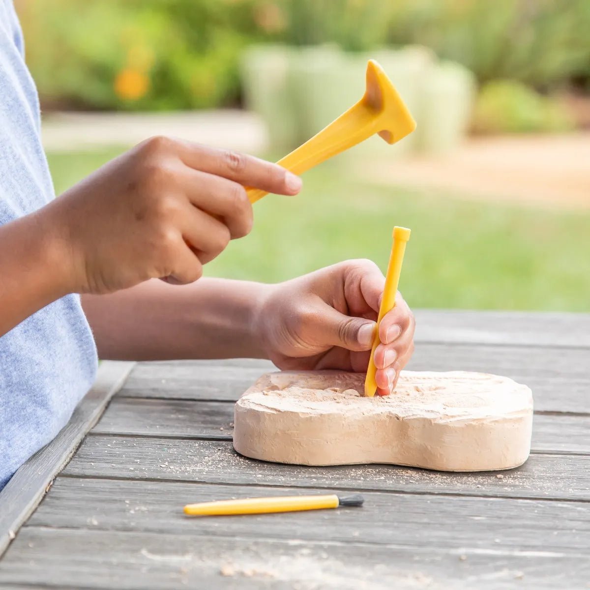 Educational Insights GeoSafari® Fossil Excavation Kit - Image 6