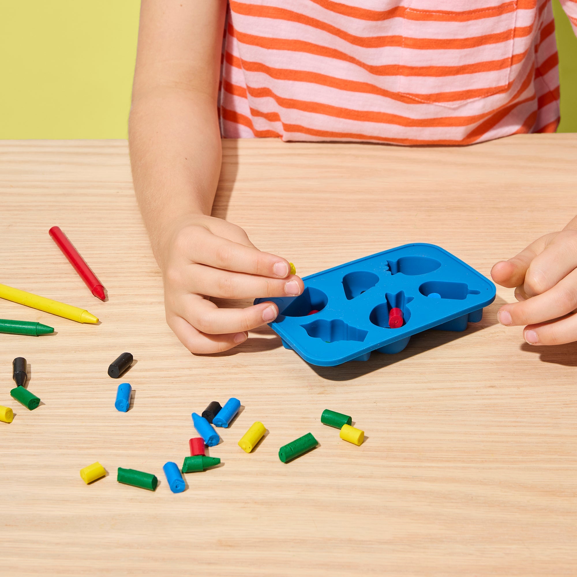 KiwiCo Solar Crayon Recycler - Image 4
