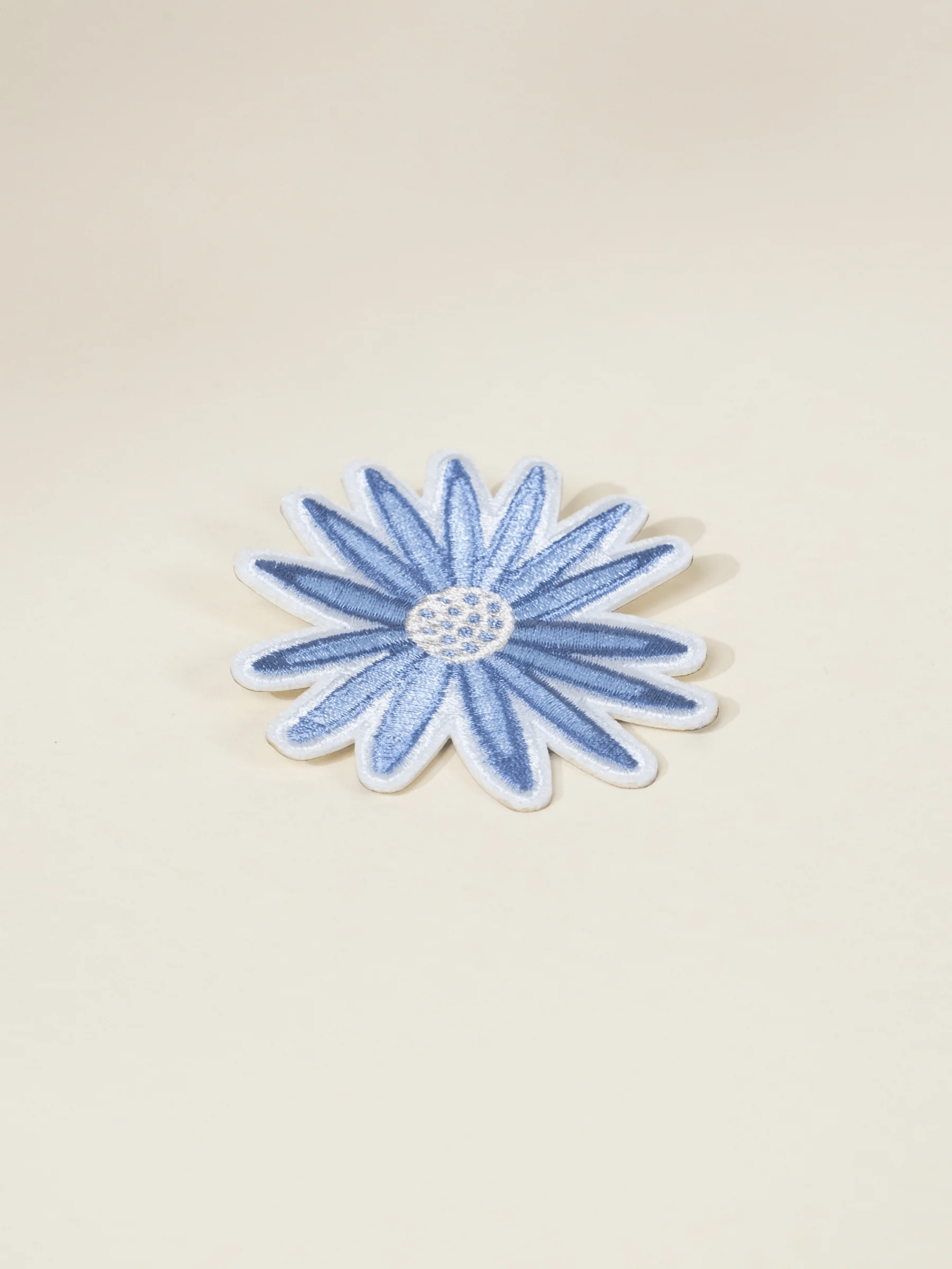 Coco Village Reusable Stick-On Patch - Daisy - Image 2
