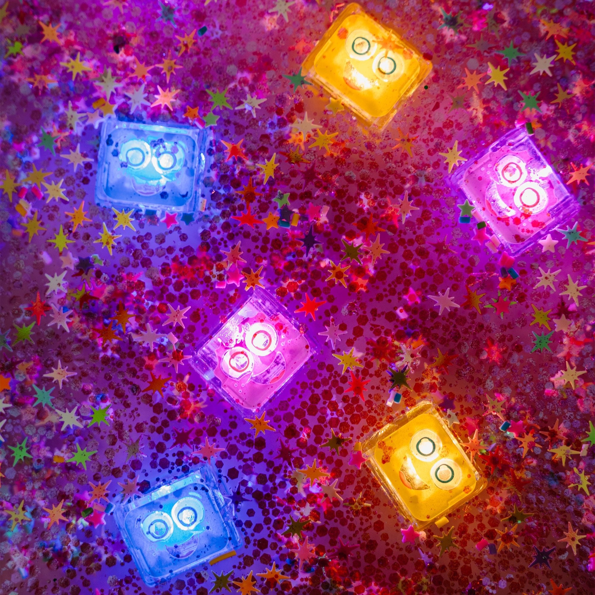 Glo Pals - Light Up Cubes 4pk - Lumi - Purple - Image 5