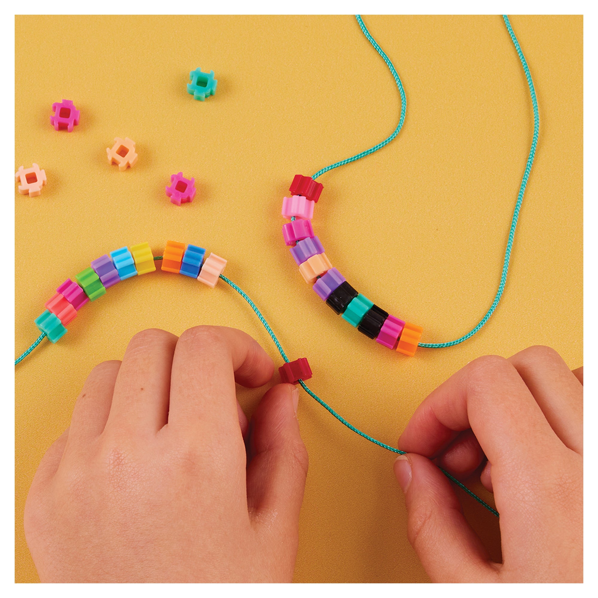 Simbrix - Jewellery Set - Image 5