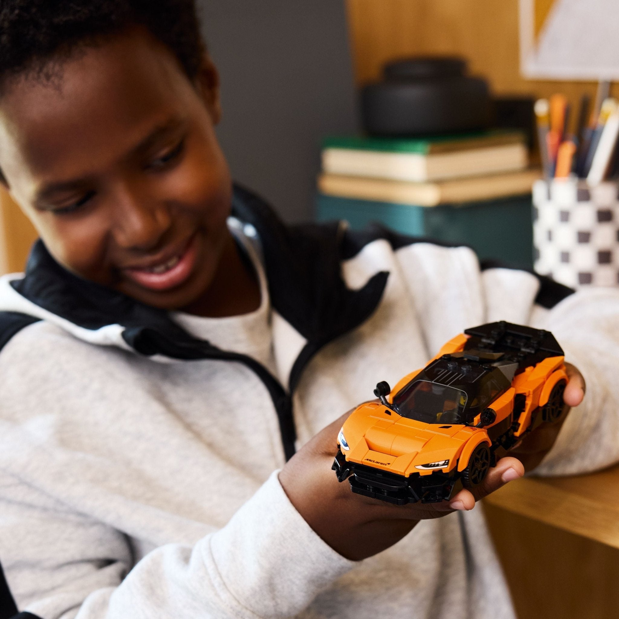 LEGO® Speed Champions McLaren W1 77257 - Image 5