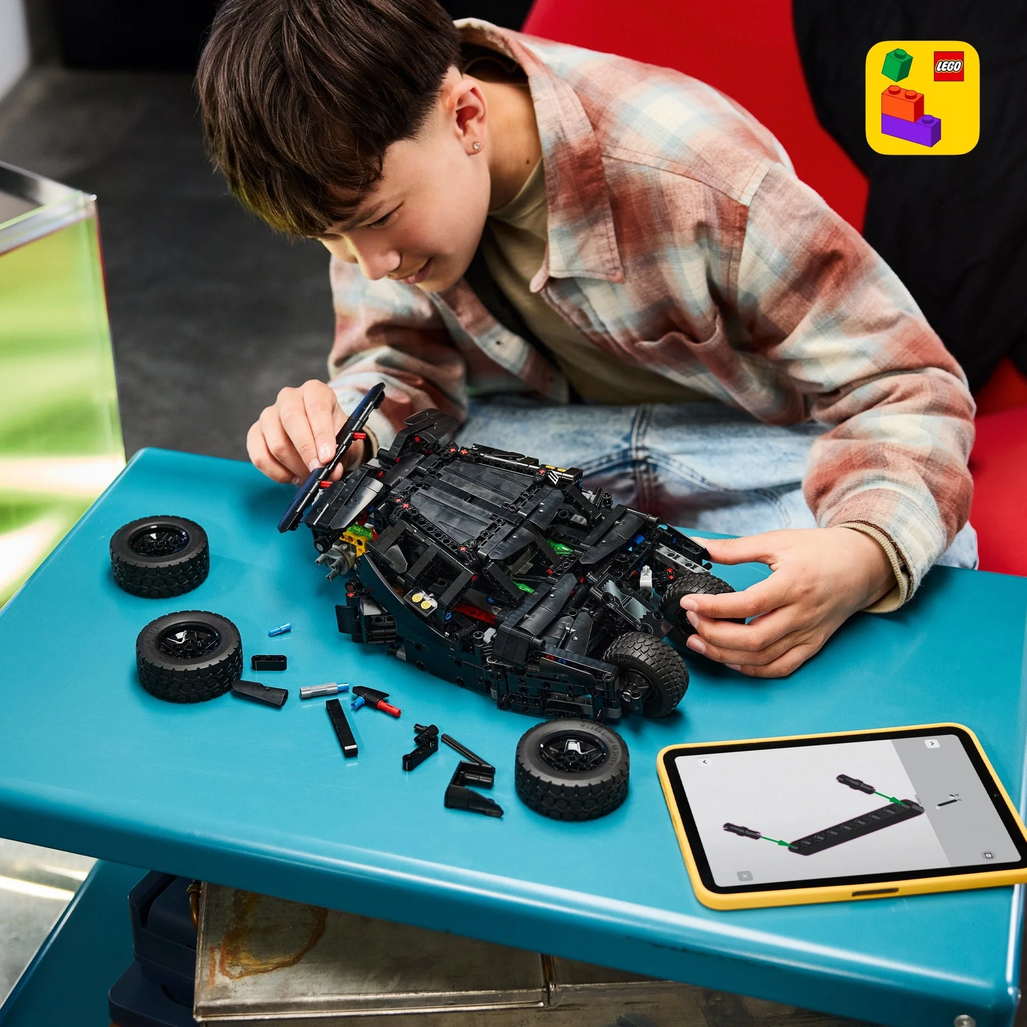 LEGO® Technic Batmobile Tumbler Building Toy 42239 - Image 2